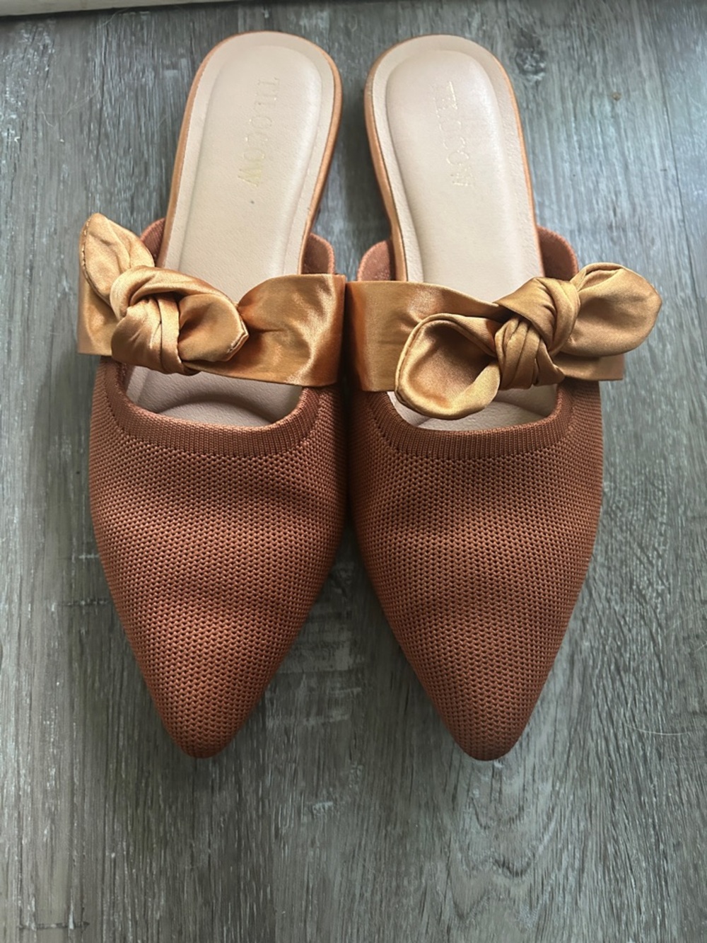 Women’s Slip-On Pointed Mules in Copper with Bow Accent